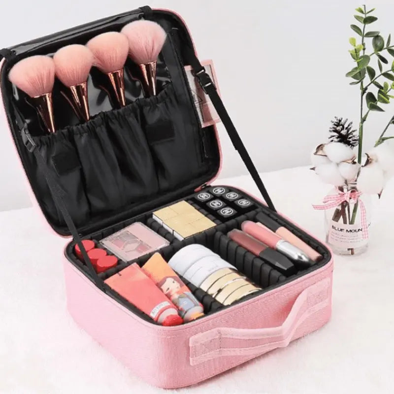 MIRRORLESS TRAVEL MAKEUP BAG