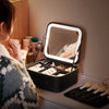 LIGHTED MIRROR MAKEUP BAG 