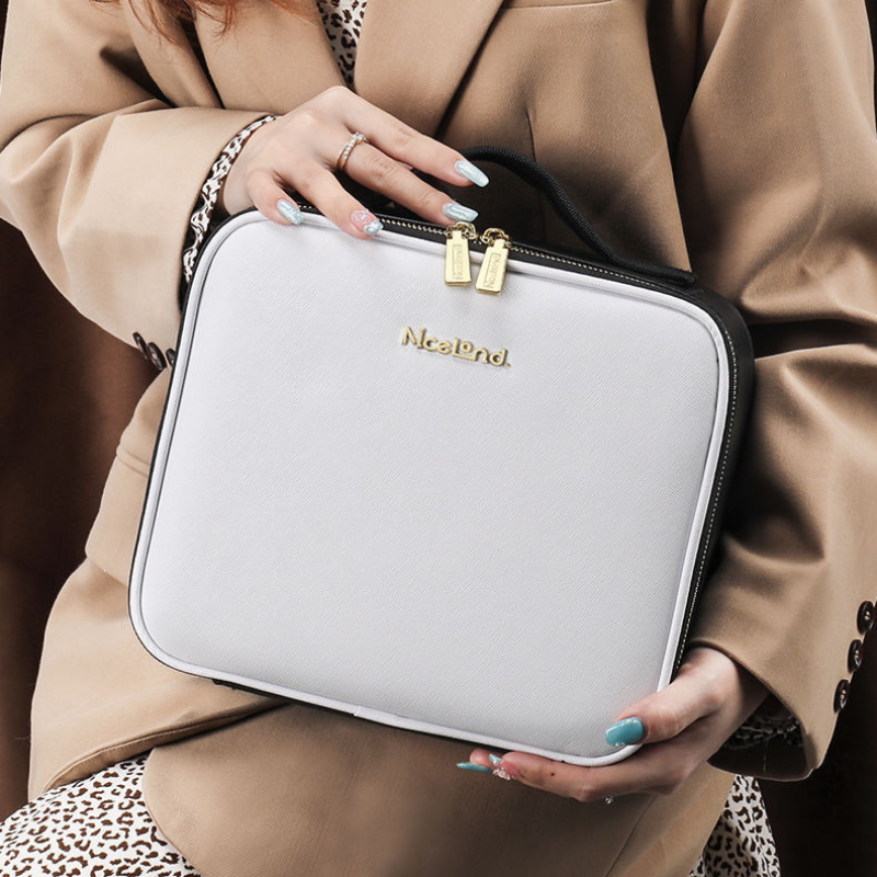 LED Lighted Makeup Case with Mirror