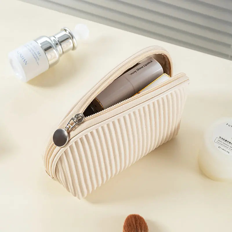 PREMİUM MAKYAJ ÇANTASI  (3 LÜ SET ) HELLIOSH