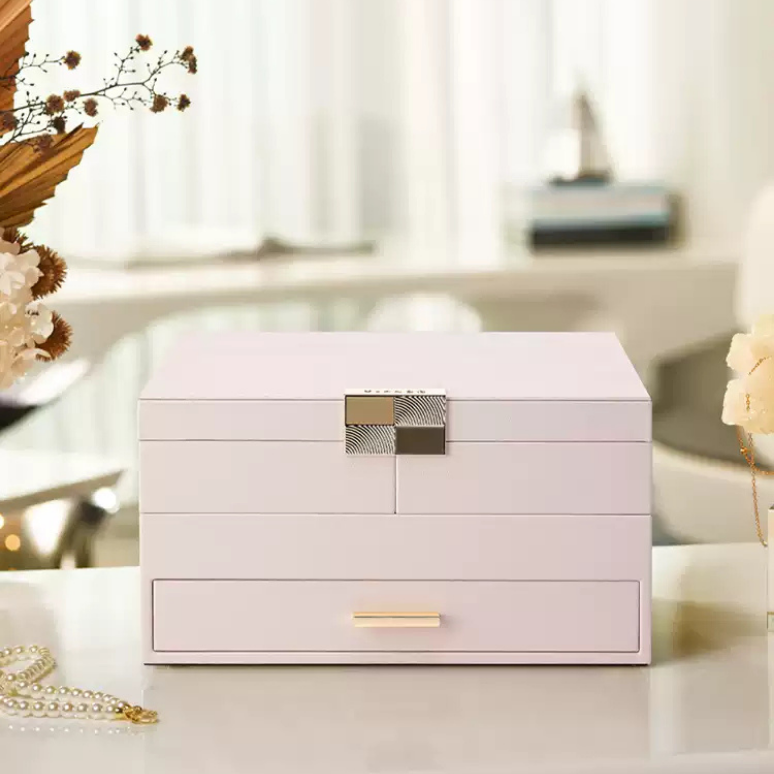 LuxeBox™ Premium Takı Organizer – Çok Katmanlı Kilitli Tasarım