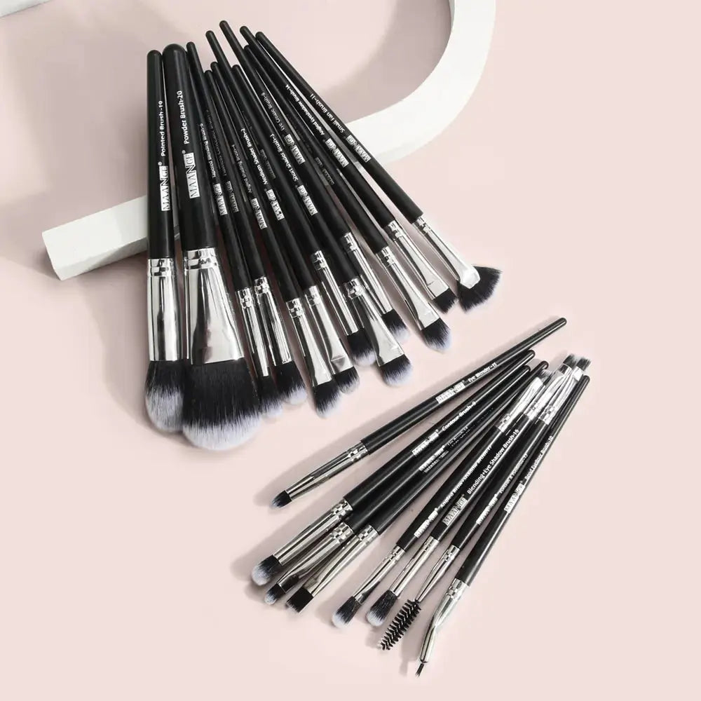 20 PCS PROFESSIONAL MAKEUP BRUSHES